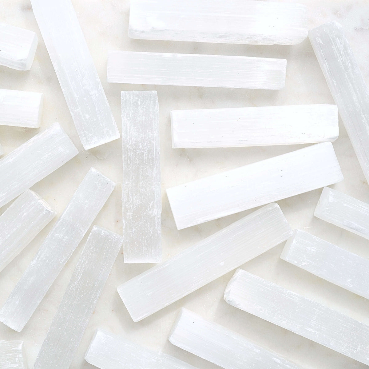 10cm satin spar selenite