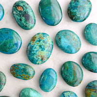 chrysocolla palm stones