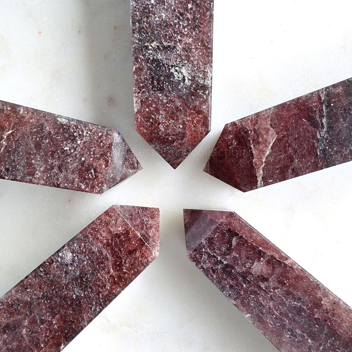 strawberry qurartz obelisks points
