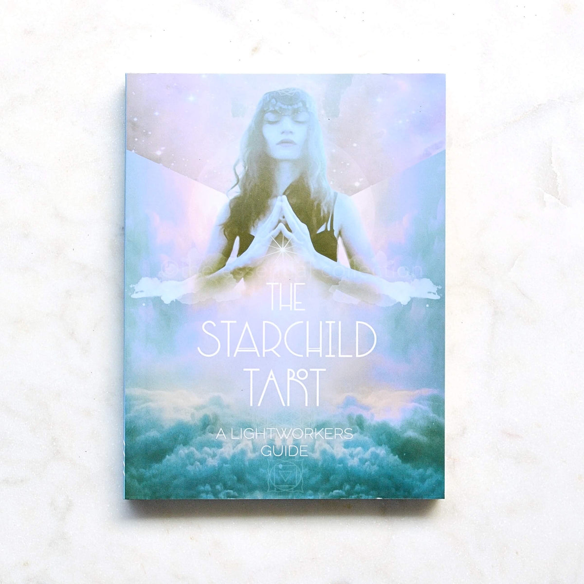 the Starchild tarot a lightworkers guide book