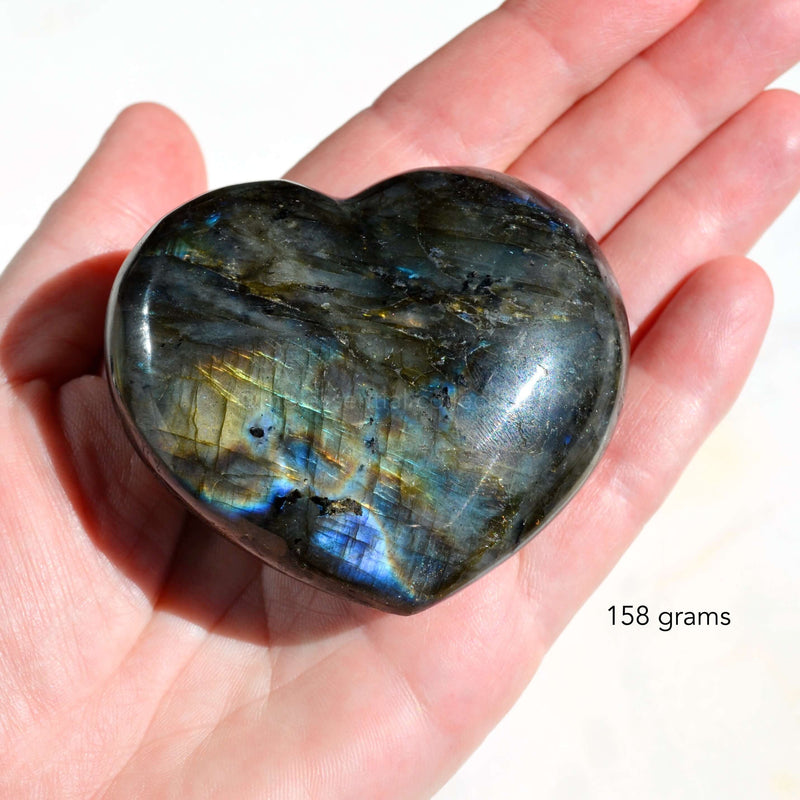 labradorite heart 158 grams
