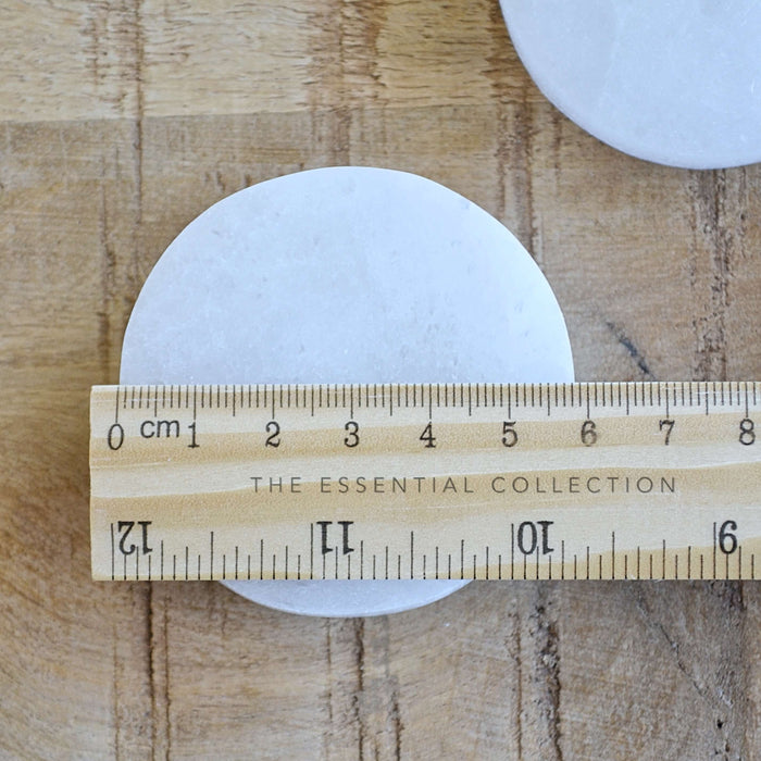 6cm white round selenite plate with ruler